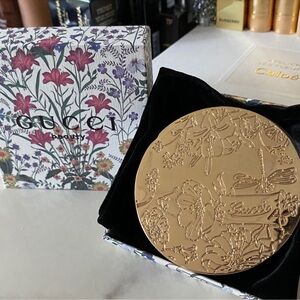 Gucci Gold Floral Embossed Compact
